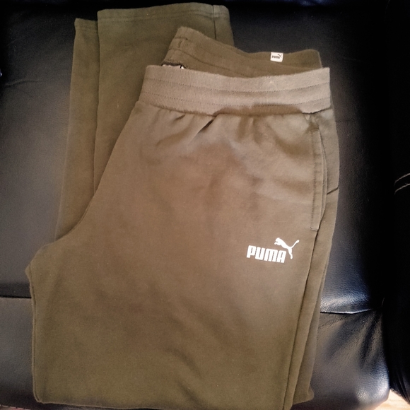 BOGO🌺PUMA Jogging Pants Size XXL - Picture 1 of 5